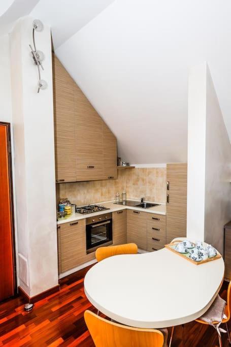 Prestigioso Appartamento Di 70Mq Vicino Milano Legnano Zewnętrze zdjęcie