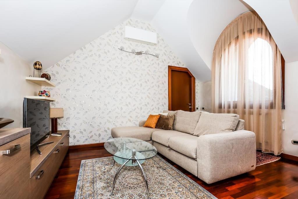 Prestigioso Appartamento Di 70Mq Vicino Milano Legnano Zewnętrze zdjęcie